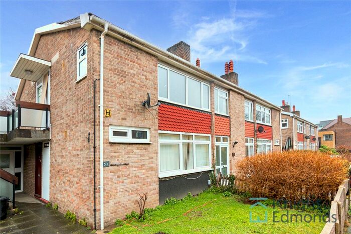 1 Bedroom Flat To Rent In Balham New Road, London, SW12