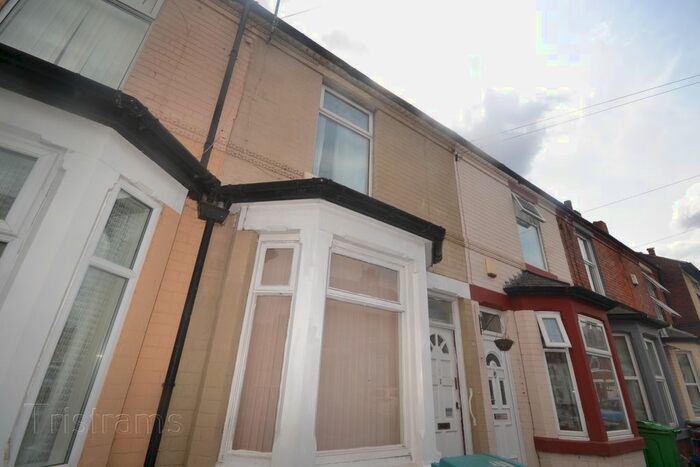 2 Bedroom Terraced House To Rent In Glentworth Road, Nottingham, NG7