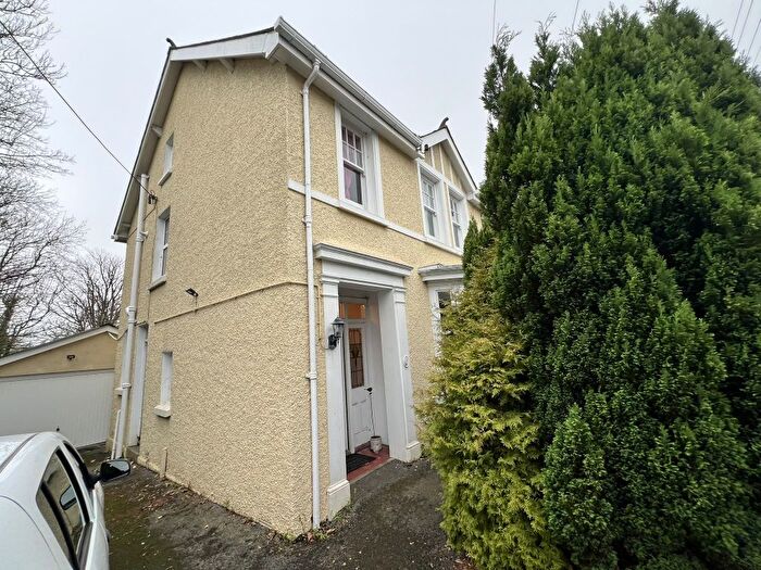 3 Bedroom Property To Rent In Lime Grove Avenue, Carmarthen, SA31