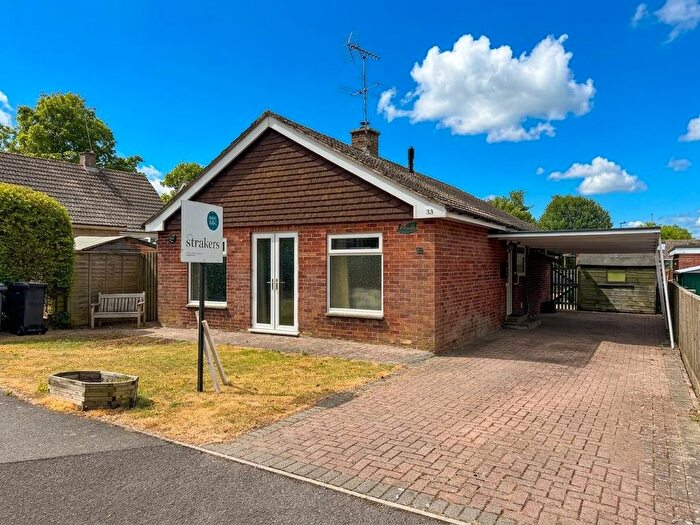 2 Bedroom Detached Bungalow For Sale In Swan Meadow, Pewsey, SN9