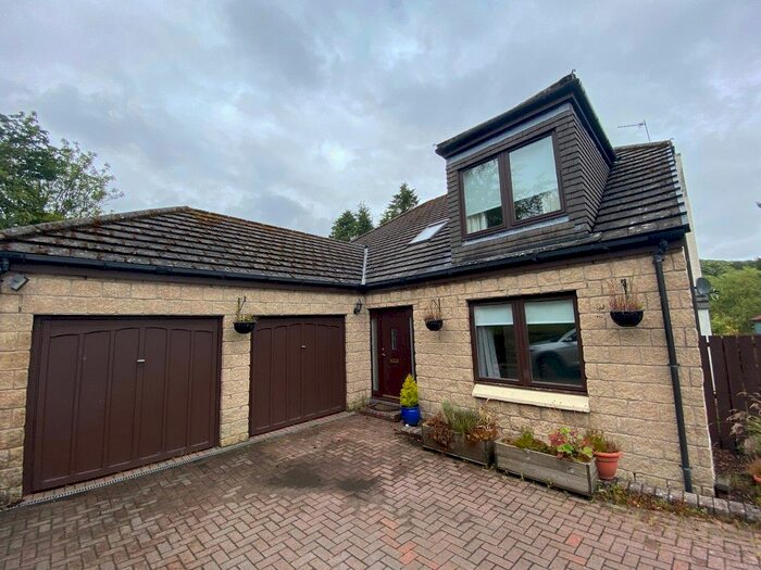 5 Bedroom Detached House To Rent In Cathlaw Lane, Torphichen, Bathgate EH48