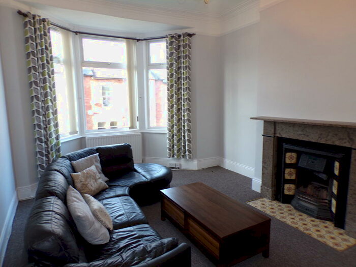 3 Bedroom Flat To Rent In Sandringham Road, South Gosforth, NE3