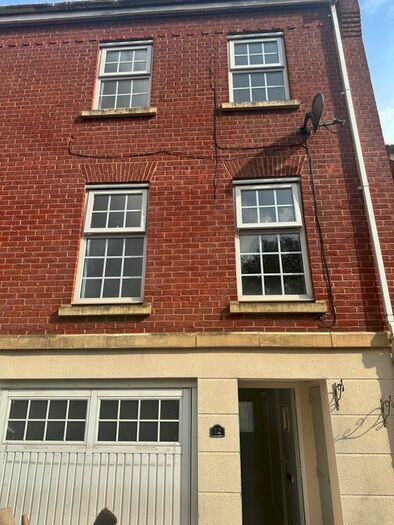 1 Bedroom Flat To Rent In Westbourne Close, Spring View, Wigan, WN3