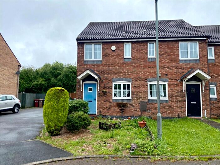 2 Bedroom End Of Terrace House To Rent In Sark Gardens, Blackburn, Lancashire, BB2