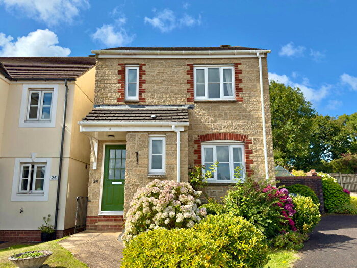 3 Bedroom Detached House For Sale In Talmena Avenue, Wadebridge, PL27