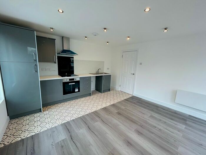1 Bedroom Flat To Rent In Loscoe Road, Heanor, DE75