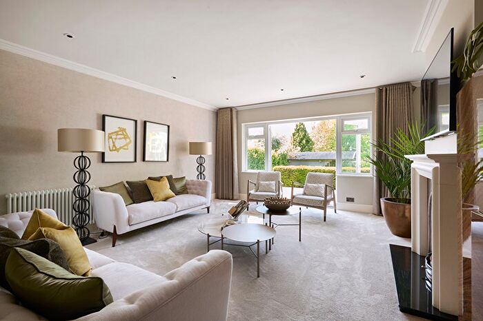 4 Bedroom Detached House For Sale In Rowlands Castle, Hampshire, PO9