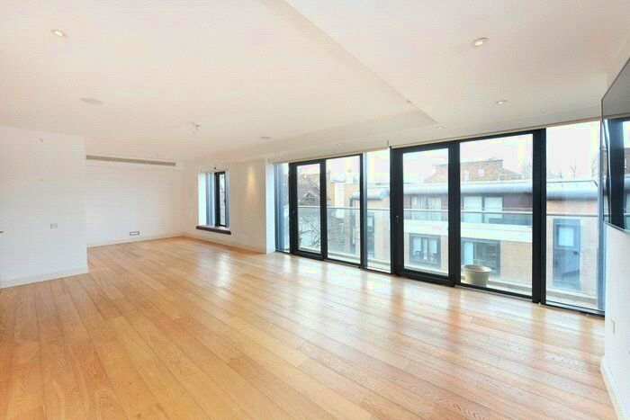 3 Bedroom Flat To Rent In Holyrood Court, - Gloucester Avenue, Primrose Hill, London, NW1