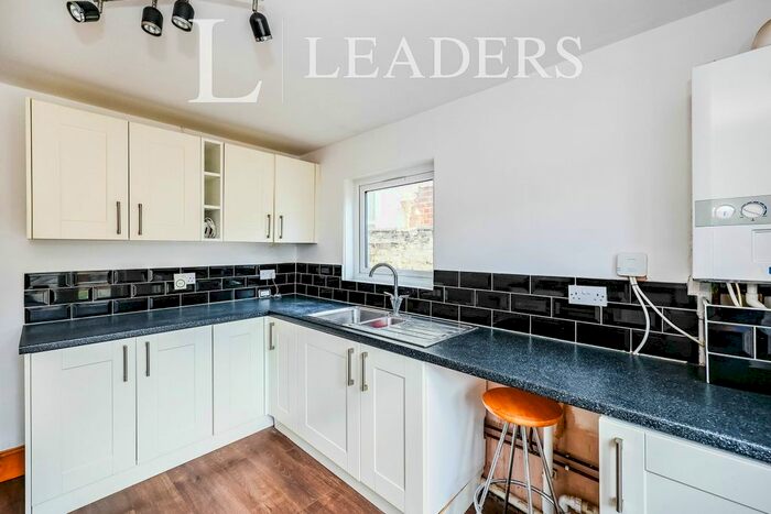 2 Bedroom Terraced House To Rent In Farlington Road, Portsmouth, PO2