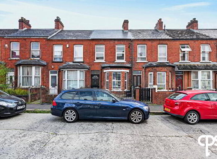 2 Bedroom Mid Terraced House For Sale In Melrose Street, Belfast, BT9