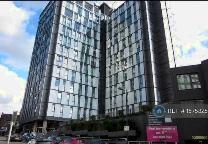 1 Bedroom Flat To Rent In Centrillion Point, Croydon, CR0