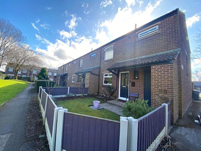 3 Bedroom House To Rent In Barn Croft, Leyland, PR26