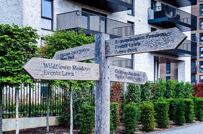 1 Bedroom Flat To Rent In Adlay Apartments, Silvertown, London, E16