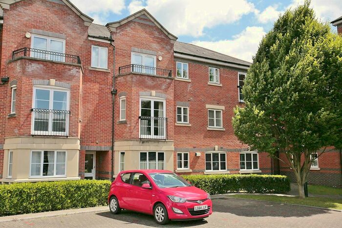 2 Bedroom Flat To Rent In Rowland Hill Court, Oxford, OX1