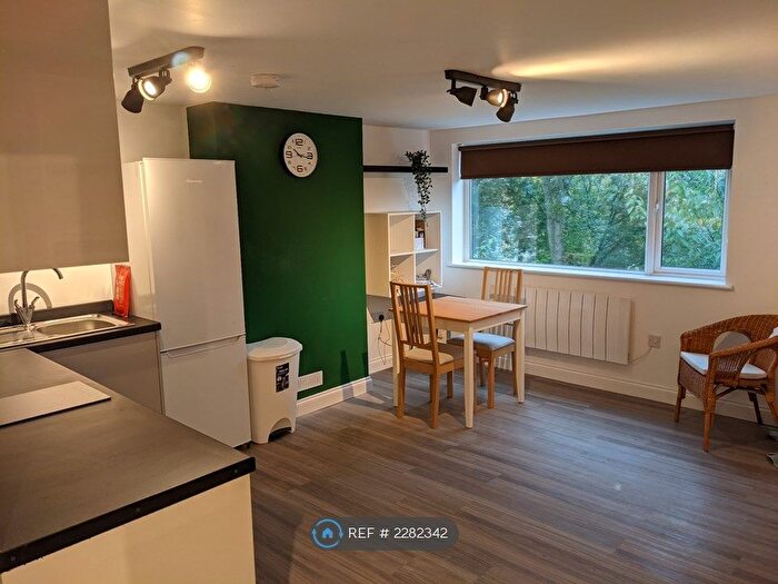 1 Bedroom Flat To Rent In Beaumont Walk, Leicester, LE4