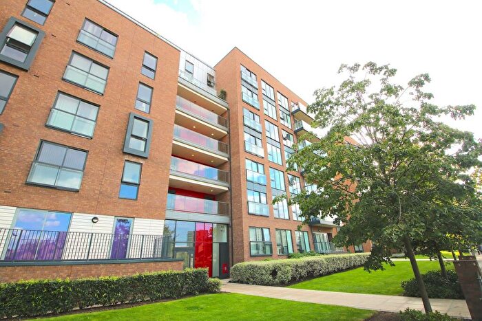 1 Bedroom House To Rent In Lindfield Street, London, E14