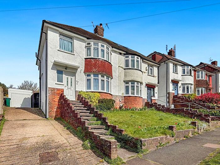 3 Bedroom Semi Detached House For Sale In Wilmington Way, Brighton, BN1