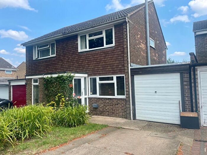 2 Bedroom Semi-Detached House For Sale In Manning Road, Moulton, Northampton, NN3