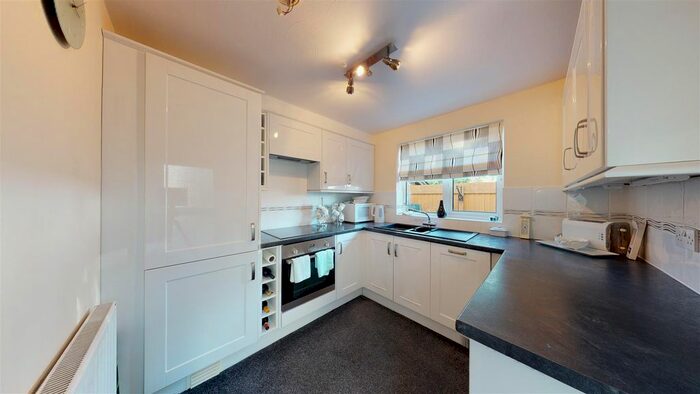 2 Bedroom Flat To Rent In Crow Hill, Broadstairs CT10