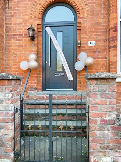 8 Bedroom House To Rent In Tatton Grove, Manchester, Greater Manchester, M20