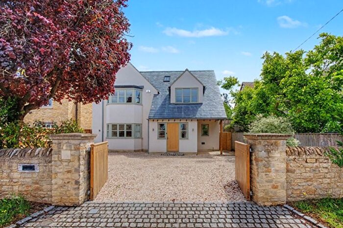 4 Bedroom Detached House To Rent In Aston Road, Brighthampton, Witney, OX29