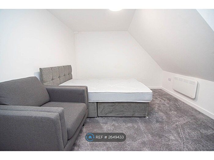1 Bedroom Flat To Rent In Nether Hall Road, Doncaster, DN1