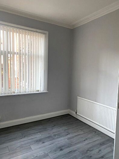 4 Bedroom End Of Terrace House To Rent In Durham Road, Stockton-On-Tees, TS19