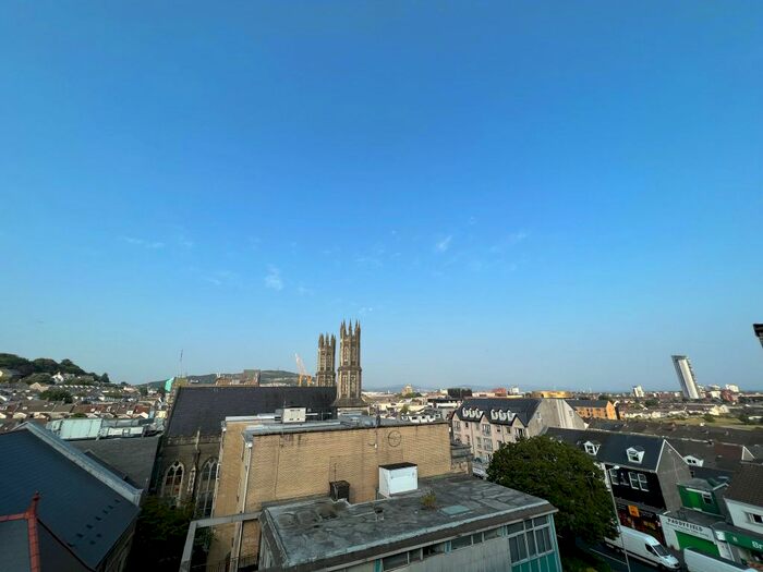 2 Bedroom Flat To Rent In St Helens Road, Swansea, SA1