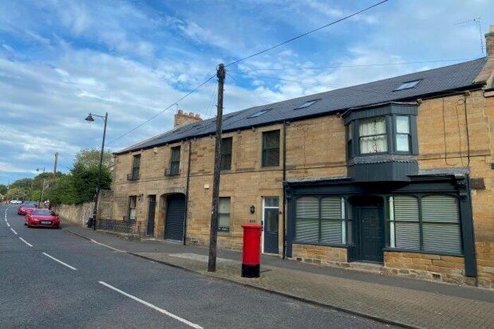 2 Bedroom Flat To Rent In Village Lane, Washington, NE38