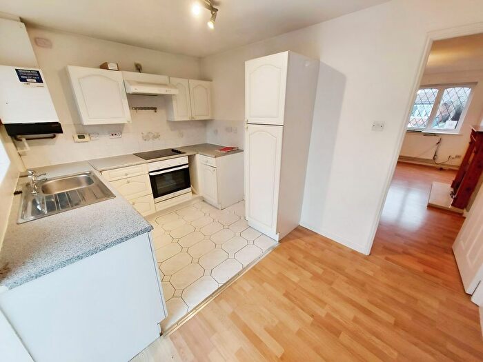 2 Bedroom Semi-Detached House For Sale In Waterslea, Eccles, M30