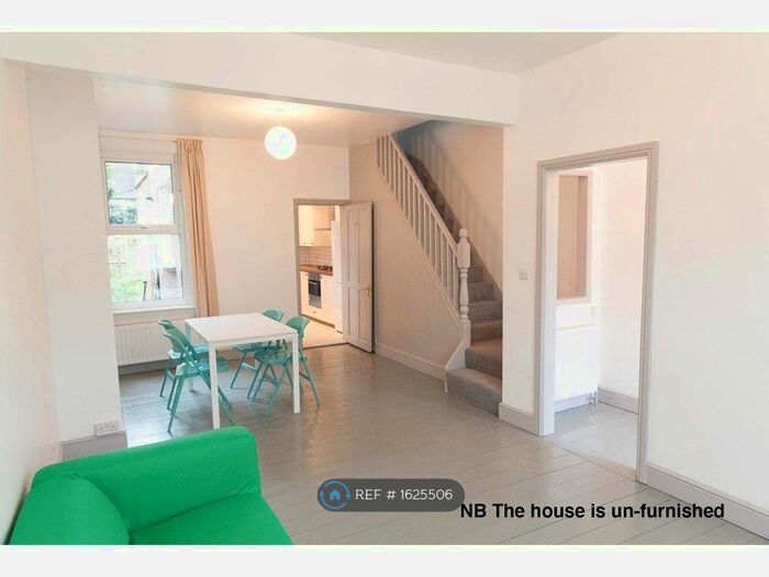 2 Bedroom Terraced House To Rent In Palamos Road, London, E10