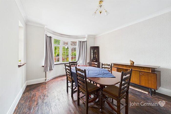 5 Bedroom Detached House For Sale In Weeping Cross, Stafford, ST17