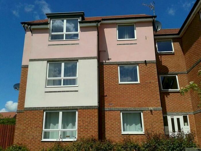 2 Bedroom Flat To Rent In Hindmarsh Drive, Ashington, Northumberland, NE63