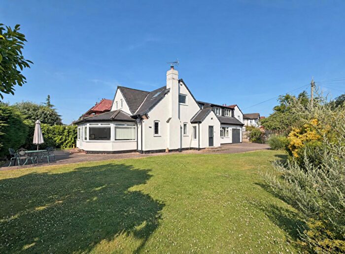 4 Bedroom House For Sale In St. Winifreds Road, Harrogate, HG2