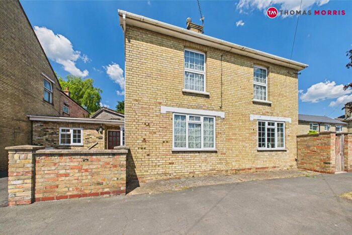 4 Bedroom Detached House For Sale In High Street, Warboys, Huntingdon, Cambridgeshire, PE28