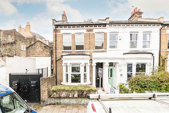 4 Bedroom Property For Sale In Solon Road, Brixton, SW2