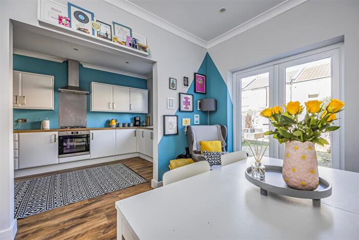 3 Bedroom Terraced House For Sale In Folkestone Road, Baffins, PO3