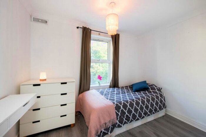 1 Bedroom House To Rent In Brecknock Road, London, N19