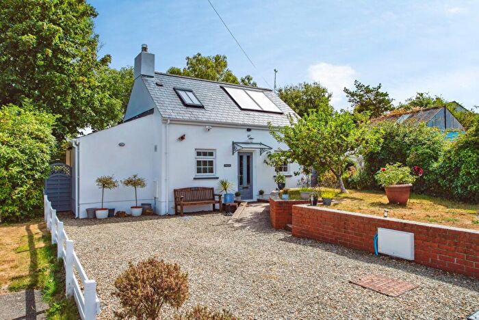 3 Bedroom Detached House For Sale In Dinas Cross, Newport, Pembrokeshire, SA42