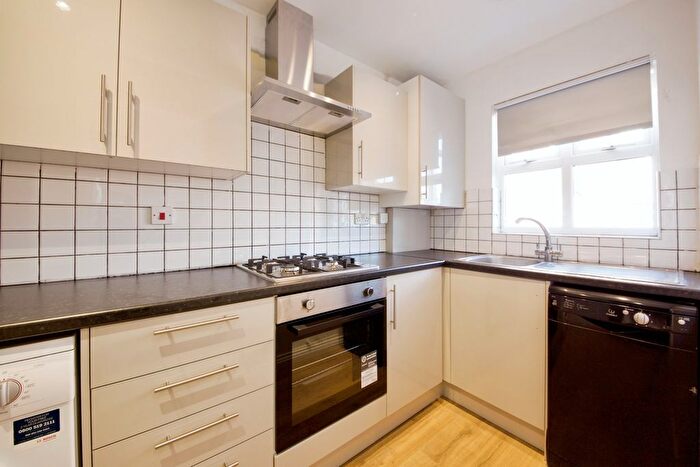 2 Bedroom Terraced House To Rent In Jules Thorn Avenue, Enfield, EN1