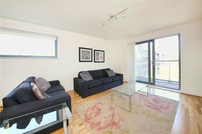 2 Bedroom Flat To Rent In Crowder Street, Shadwell, London, E1