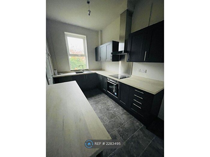 1 Bedroom Terraced House To Rent In Bridge Street, Morley, Leeds, LS27