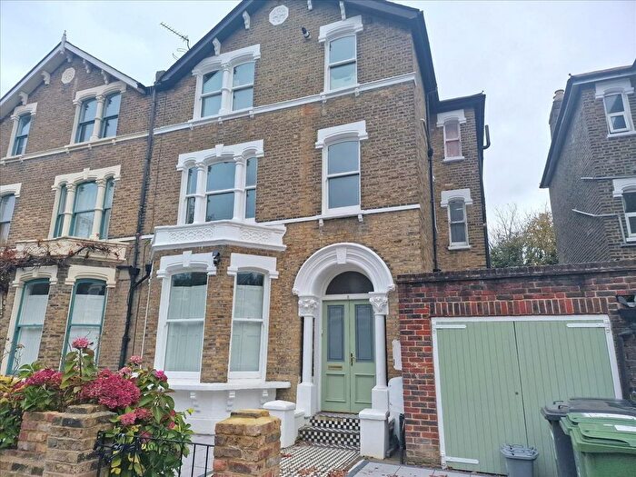 1 Bedroom Flat To Rent In Drake Road, Brockley, London, SE4