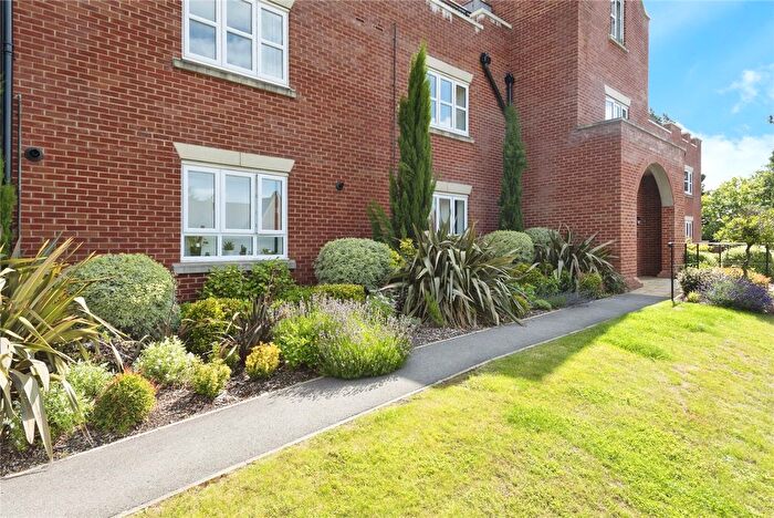 1 Bedroom Flat For Sale In Butterwick Way, Welwyn, Hertfordshire, AL6
