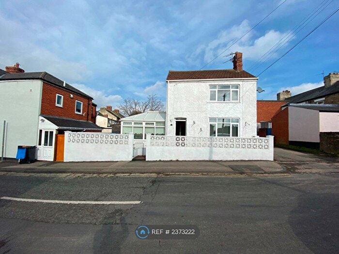 3 Bedroom Detached House To Rent In Redhills Lane, Durham, DH1