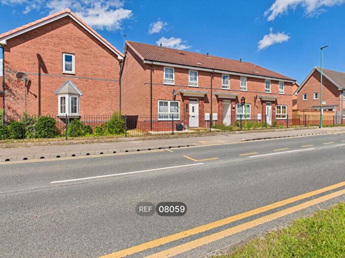 2 Bedroom Property To Rent In Runnymede Lane, Kingswood, Hull, HU7