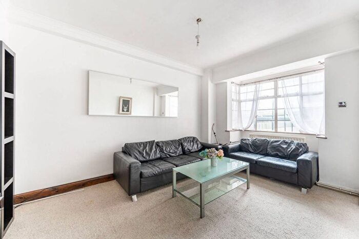 1 Bedroom Flat To Rent In Orsett Terrace, Paddington, London, W2