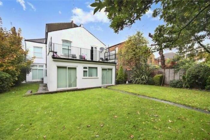 1 Bedroom Flat To Rent In Skardu Road, Kilburn, London, NW2