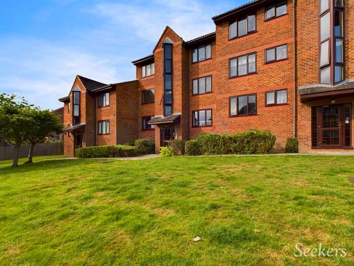 1 Bedroom Flat To Rent In Birkdale Court, Buckland Road, Maidstone, ME16