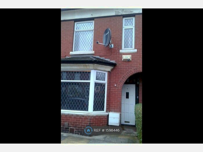 3 Bedroom Terraced House To Rent In Graham Road, Salford, M6